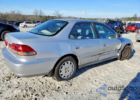 2002 Honda Accord Lx z USA, uszkodzony, nr VIN 1HGCG56422A127508